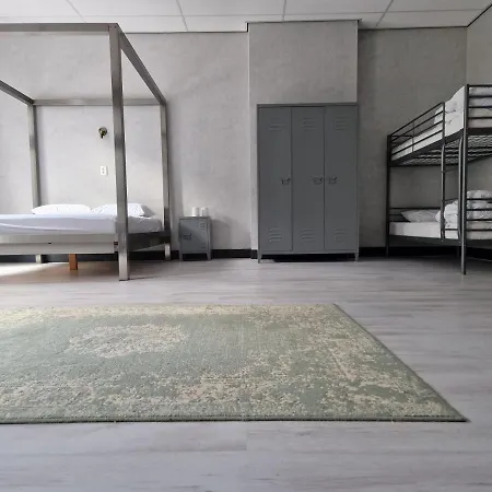 Hotel 't Kloaster De Fabriek *